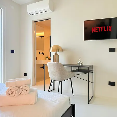 Alojamento de Acomodação e Pequeno-almoço I Nidi Di Dommos - Nel Centro Storico Di Orosei