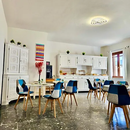 I Nidi Di Dommos - Nel Centro Storico Di