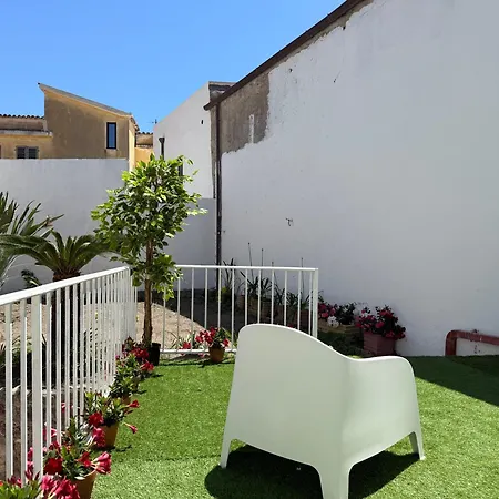 I Nidi Di Dommos - Nel Centro Storico Di Bed & Breakfast Orosei