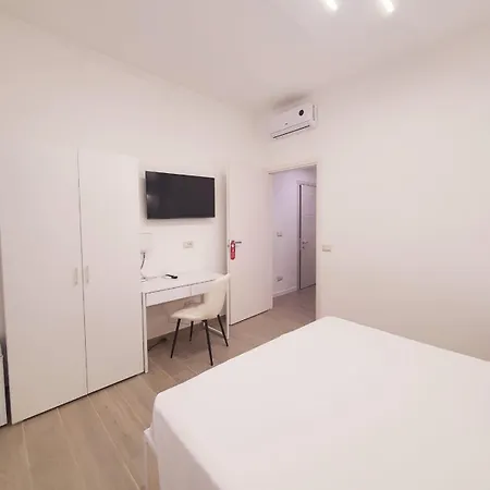 Bed & Breakfast I Nidi Di Dommos - Nel Centro Storico Di 3*