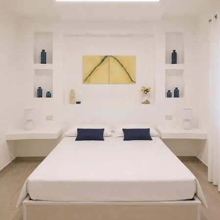 Frühstückspension I Nidi Di Dommos - Nel Centro Storico Di 3*